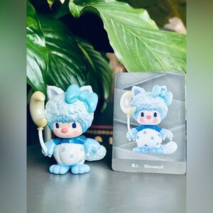 POP MART  Sweet Bean Spooky Tales Series “Werewolf”